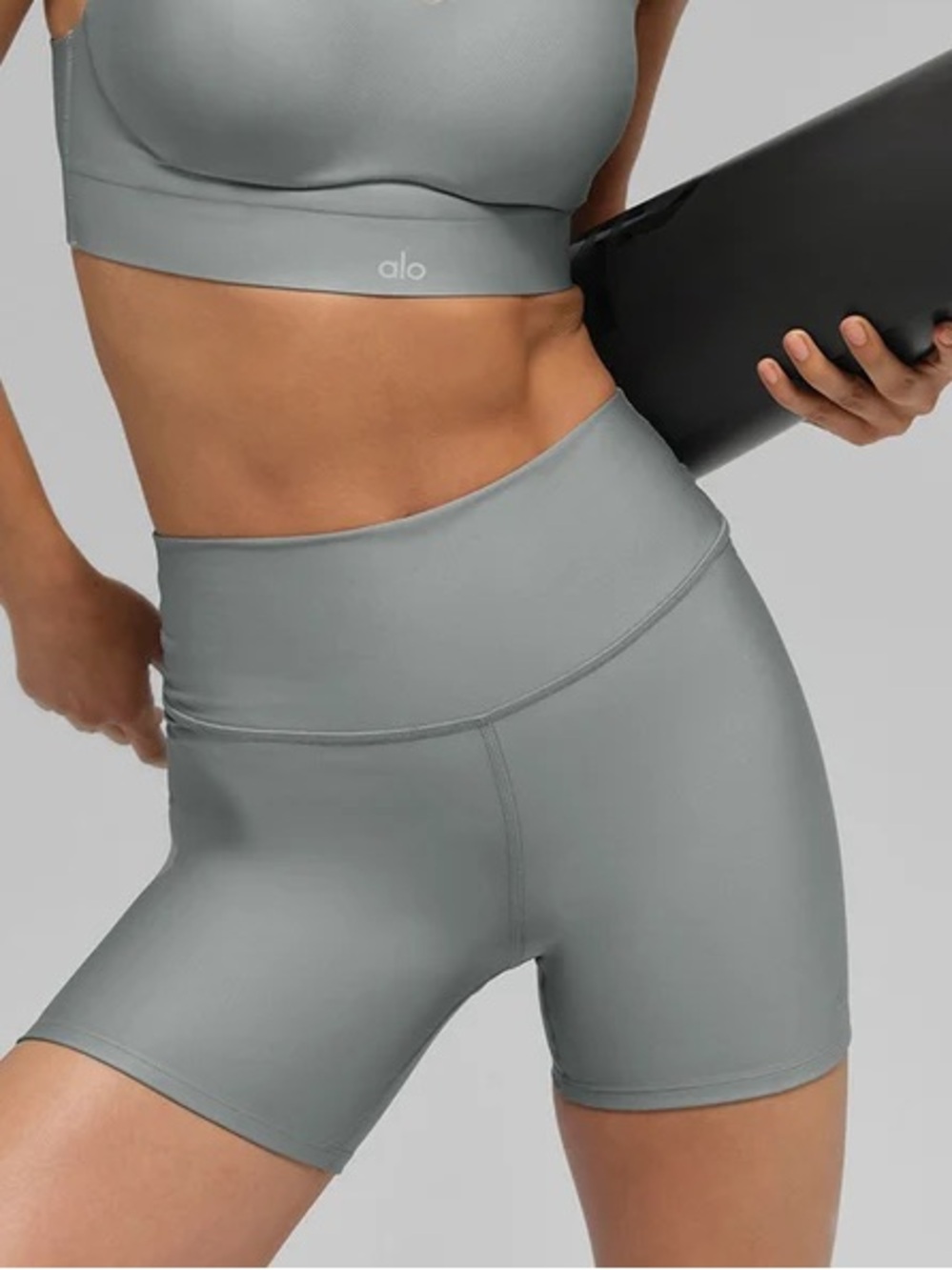 Alo Yoga Airlift Energy Short in Lunar Grey
